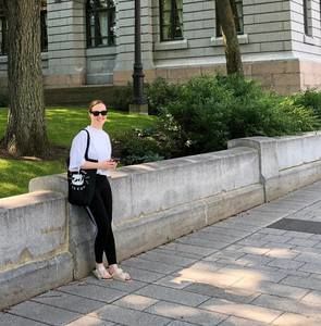 Meet your Posher, Maxime